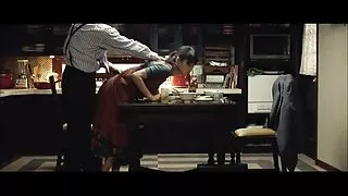 பொன்னிற xxx, வீட்டில் வீடியோ பொம்மை பியாசெவோல்