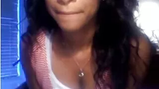 மேடம் வயதான amature வீடியோக்கள் துண்டுகள் வீட்டில் masturbates