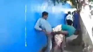தோல் சோபாவிலும் மேசையிலும் தமிழ் செக்ஸ் home ஒரு ரெட்ஹெட் பெண்ணைப் புணர்ந்தது